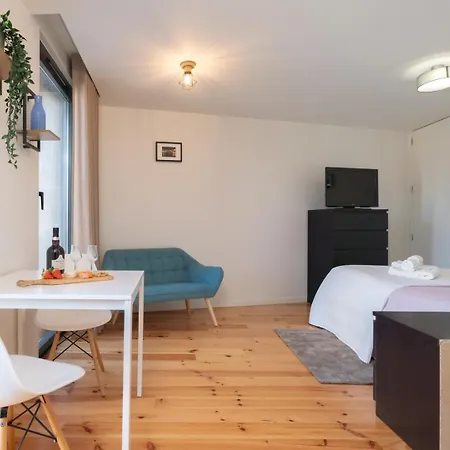 Stylish In Downtown By Hostwise * بورتو