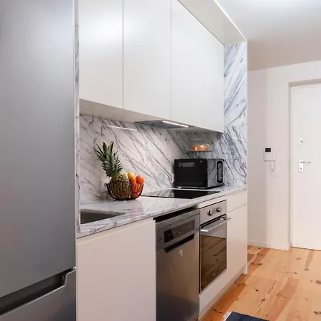 Host Wise - Stylish In Downtown * Porto