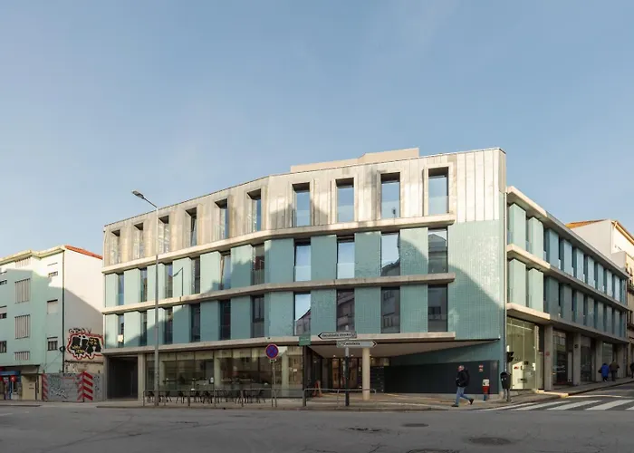 Stylish In Downtown By Hostwise Porto