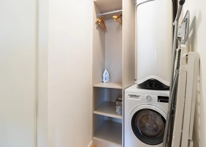 Stylish In Downtown By Hostwise Apartman *