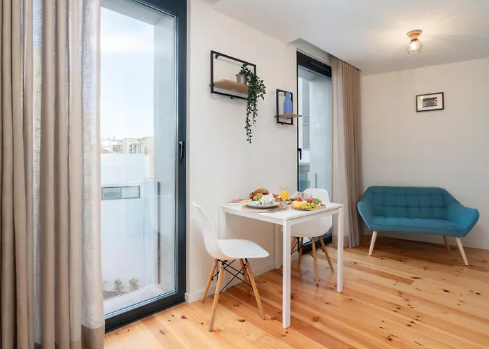 Stylish In Downtown By Hostwise * Porto