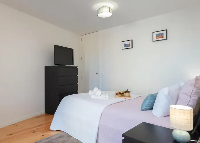 Stylish In Downtown By Hostwise Apartman Porto